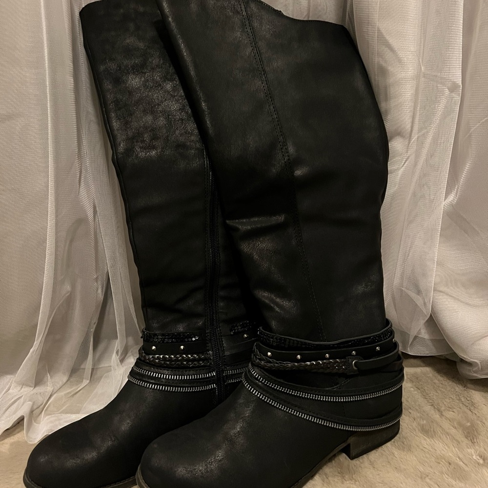 Knee high boots